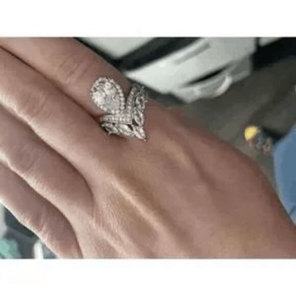 WHITE GOLD HALO PEAR SHAPED MARQUISE ROUND DIAMOND CROWN ENGAGEMENT ANNIVERSARY - Picture 4 of 6